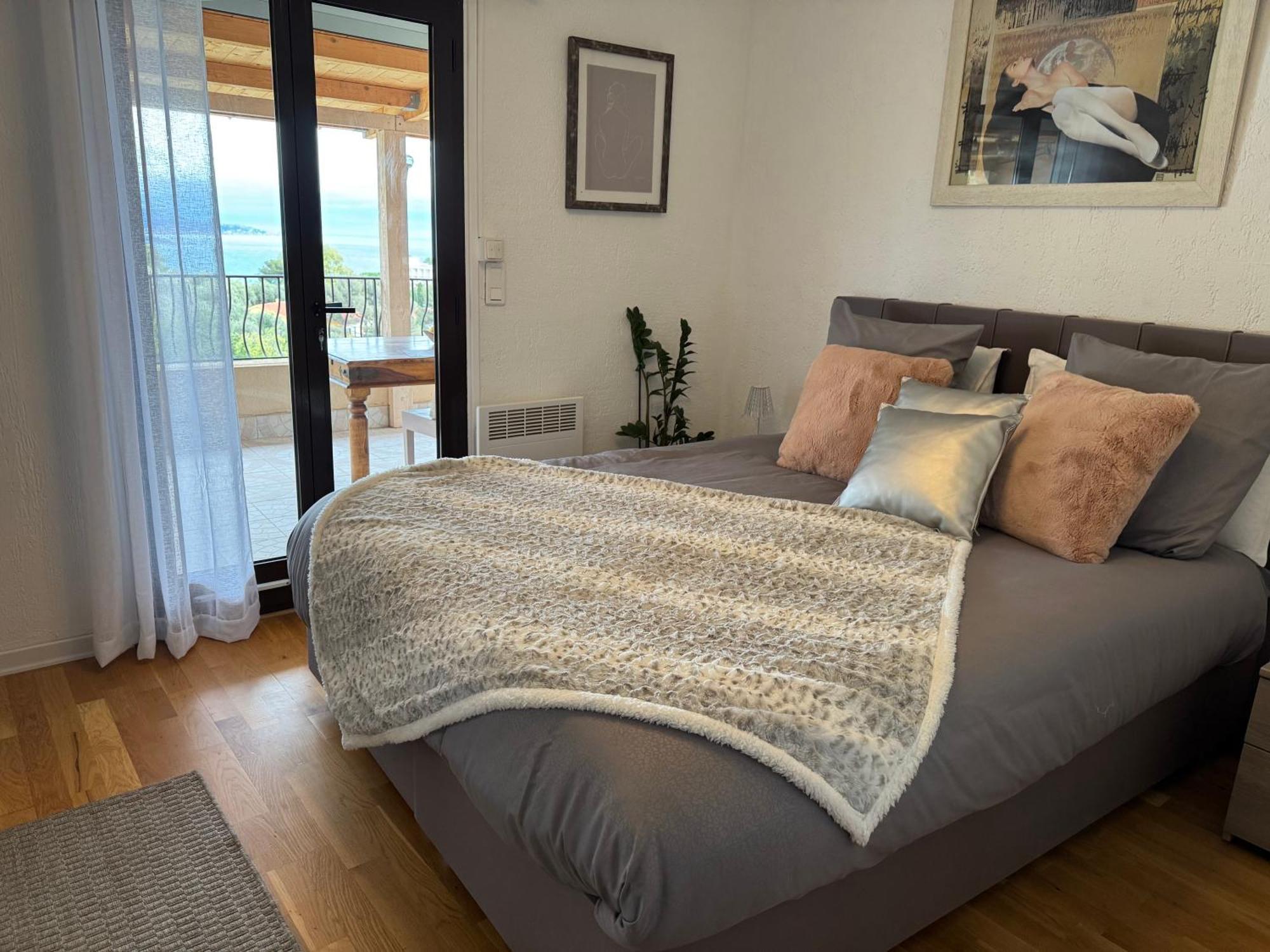 Appartement Villa Toit Terrasse Ментона Екстериор снимка