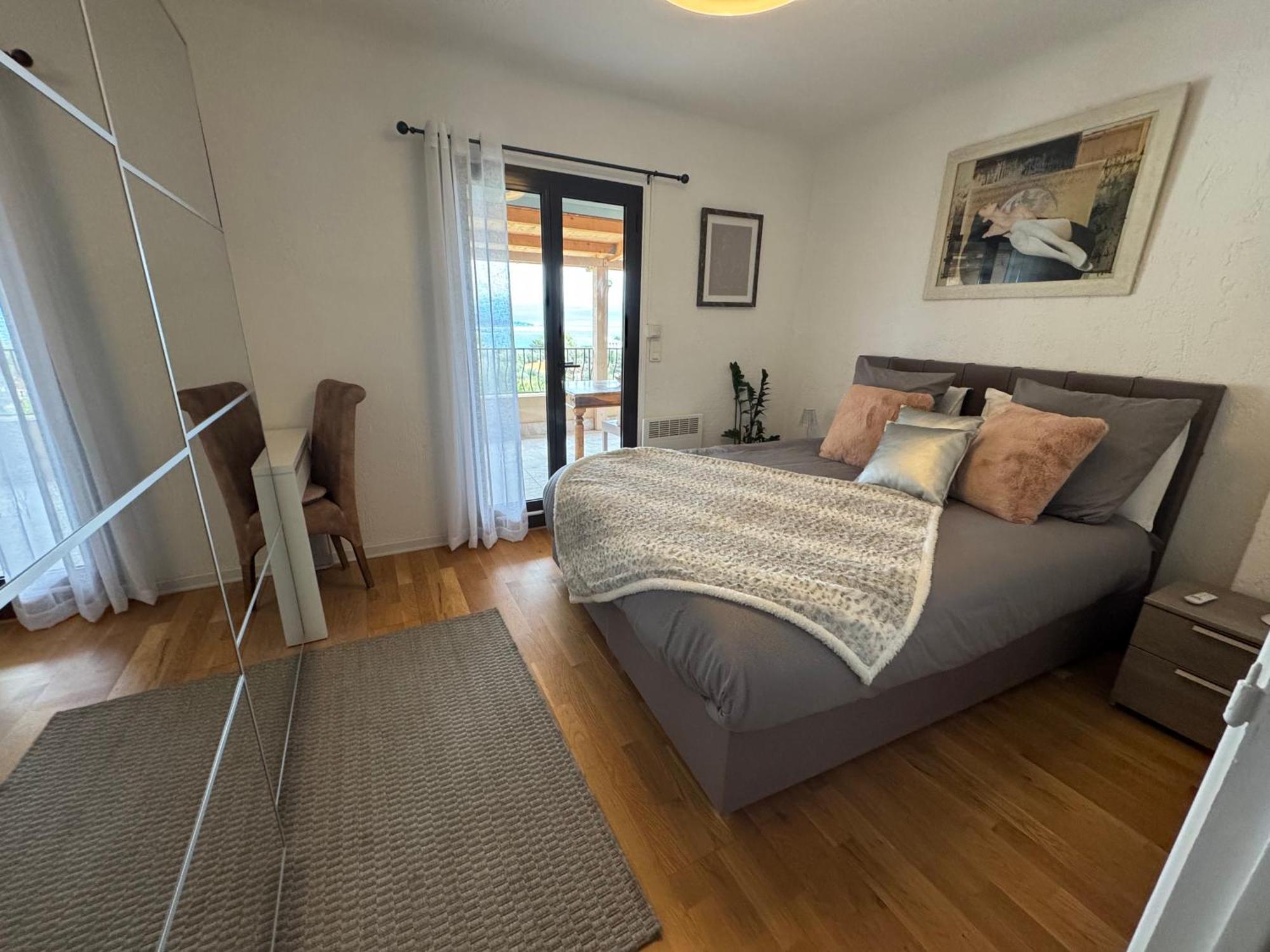 Appartement Villa Toit Terrasse Ментона Екстериор снимка